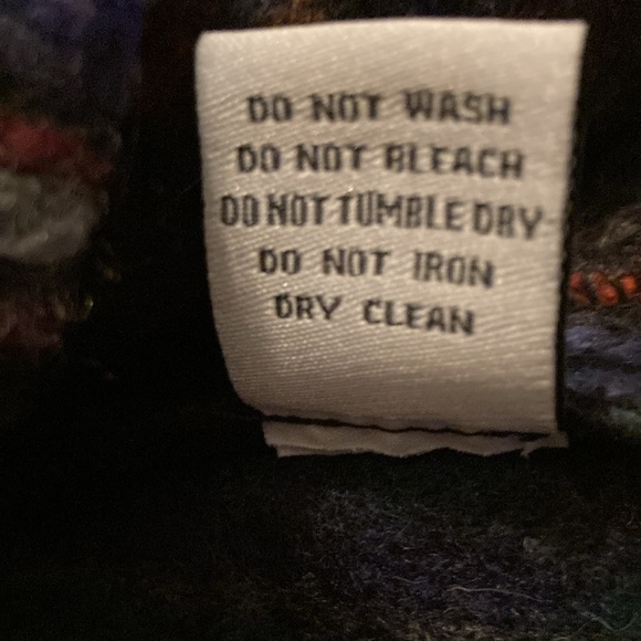 Women’s Habitat vest. - Picture 5 of 5